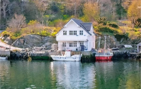 Гостиница Holiday home Bakkasund   Кальве